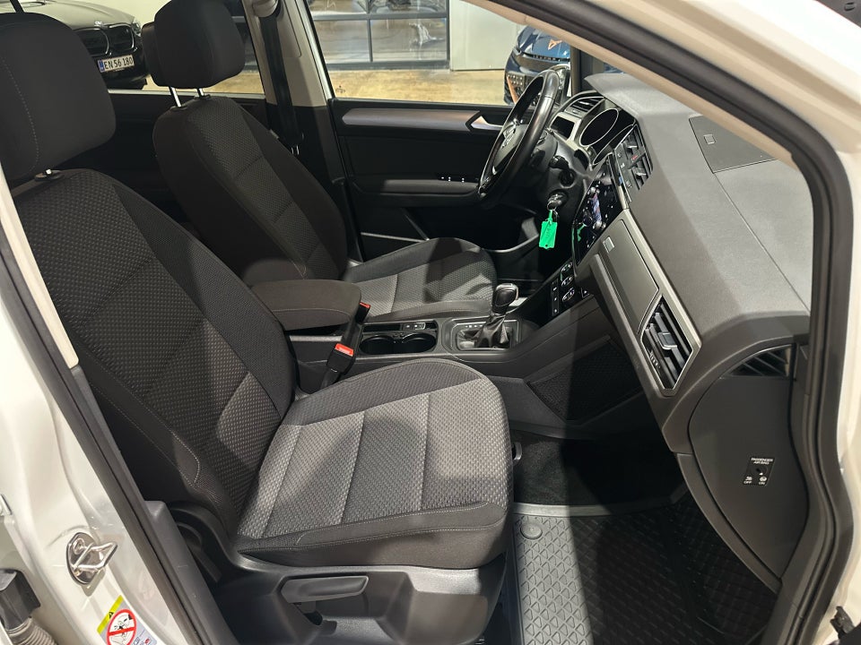 VW Touran 1,4 TSi 150 R-line DSG 7prs 5d