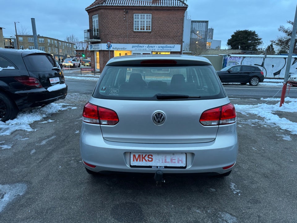 VW Golf VI 1,6 Comfortline 5d