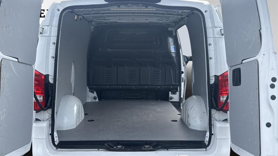 Mercedes Vito 116 2,0 CDi Kassevogn aut. L RWD