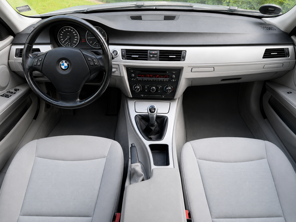 BMW 320i 2,0 4d