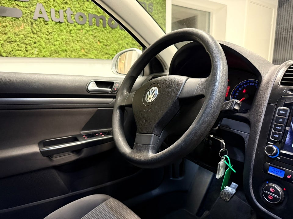 VW Golf V 1,9 TDi 90 Comfortline 5d