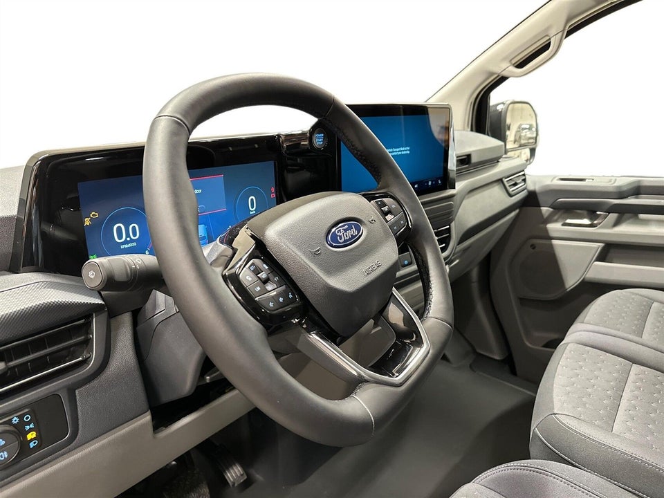 Ford Transit Custom 320L 2,0 EcoBlue Limited aut.