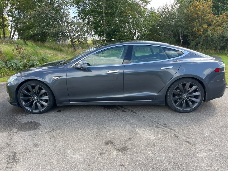 Tesla Model S 70D 5d