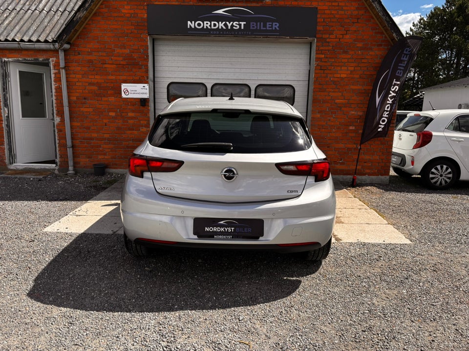 Opel Astra 1,6 CDTi 136 Innovation 5d