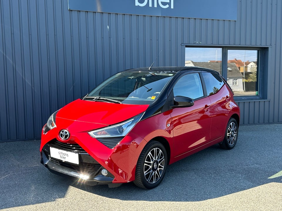 Toyota Aygo 1,0 VVT-i x-clusiv x-shift 5d