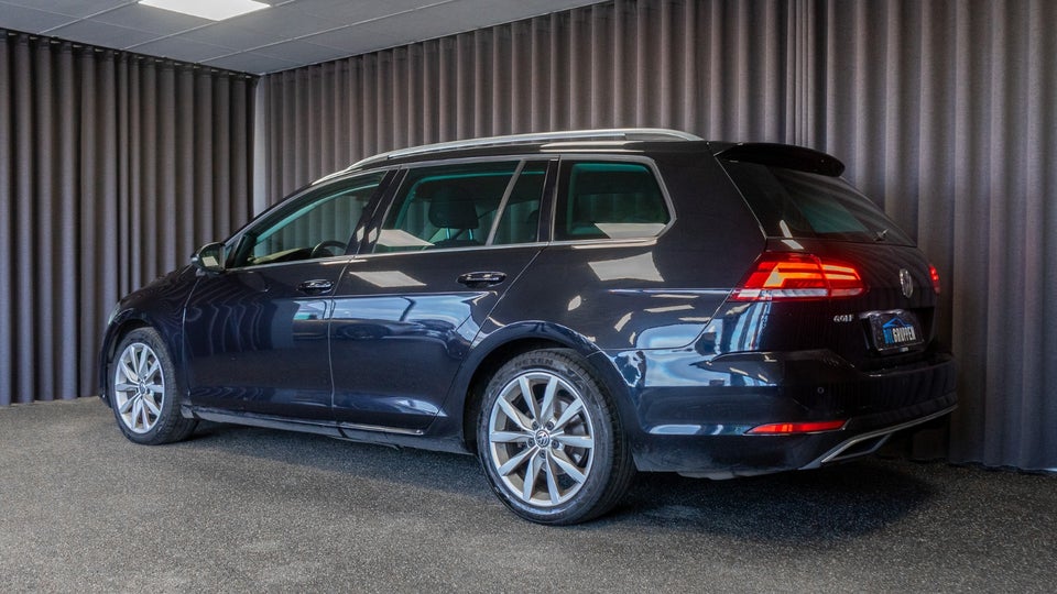 VW Golf VII 2,0 TDi 150 Highline Variant DSG 5d