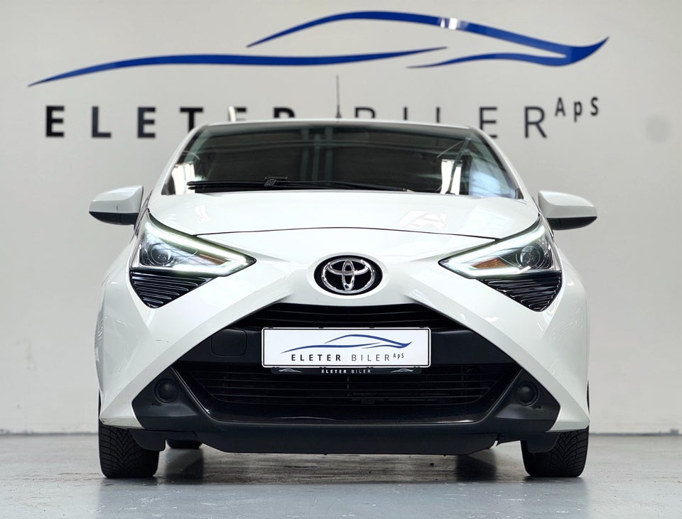 Toyota Aygo 1,0 VVT-i x-pression 5d