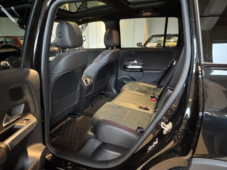 Mercedes EQB250 AMG Line 5d