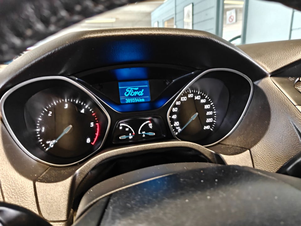 Ford Focus 1,6 TDCi 115 Trend stc. 5d