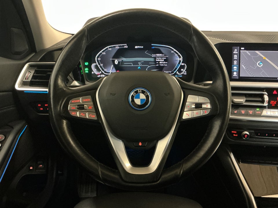 BMW 330e 2,0 Touring Sport Line aut. 5d