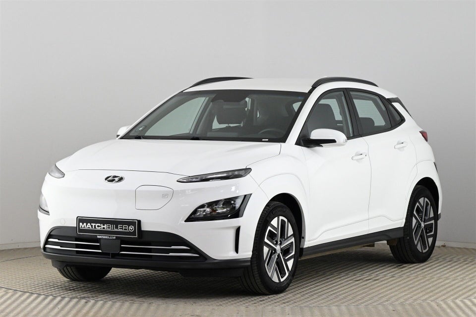 Hyundai Kona 64 EV Essential 5d