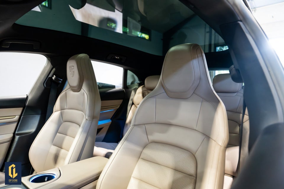 Porsche Taycan 4S Performance+ Cross Turismo 5d