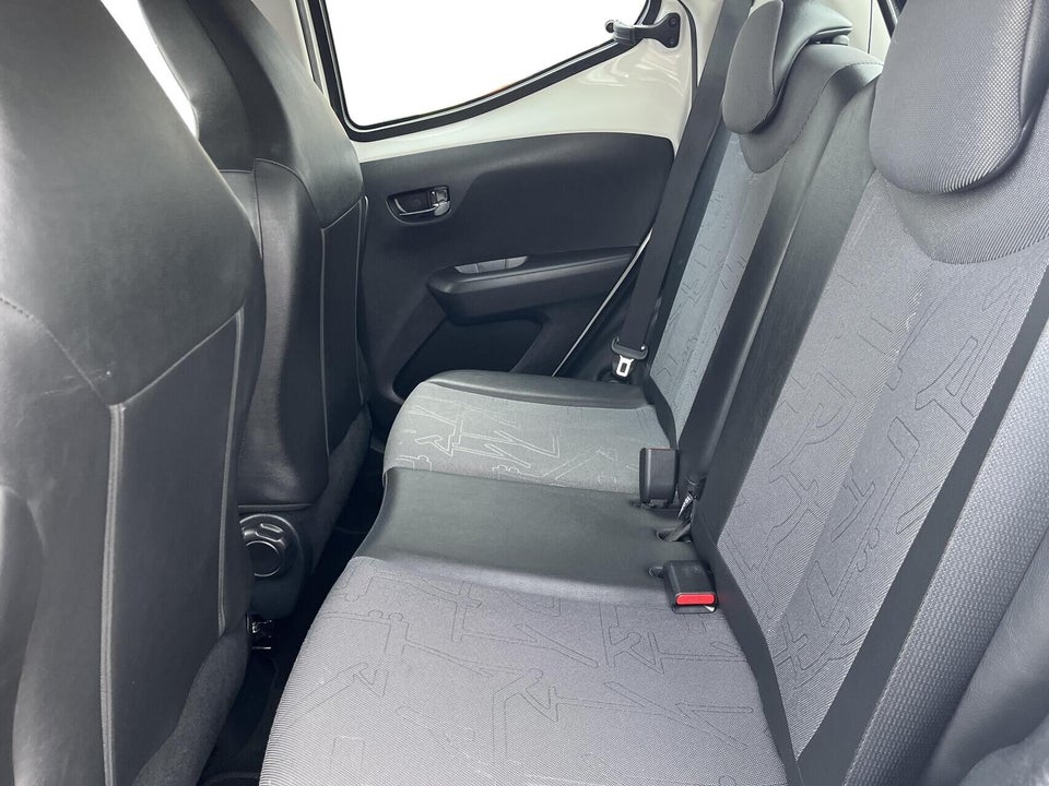 Toyota Aygo 1,0 VVT-i x-sky 5d