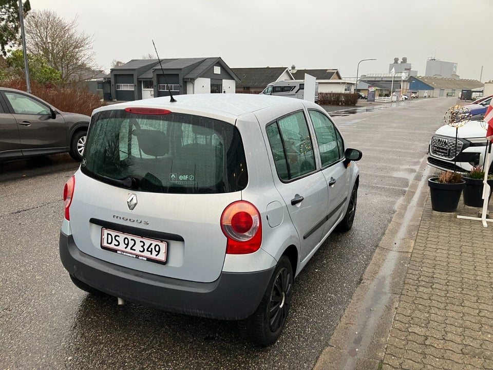 Renault Modus 1,4 16V Advance 5d