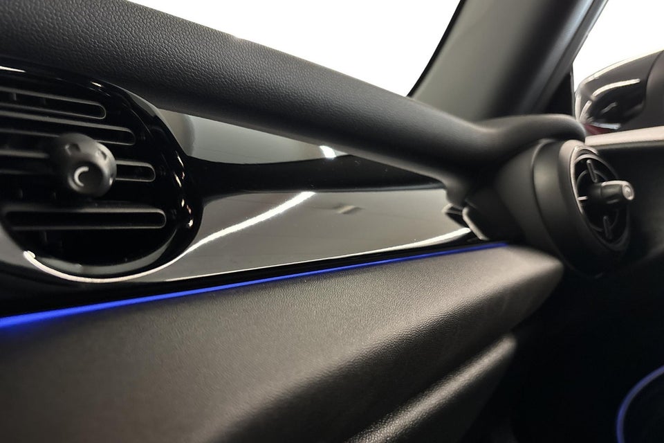 MINI Cooper SE Classic Trim 3d