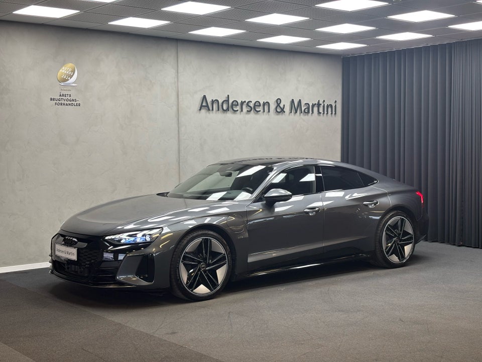 Audi e-tron GT quattro 4d
