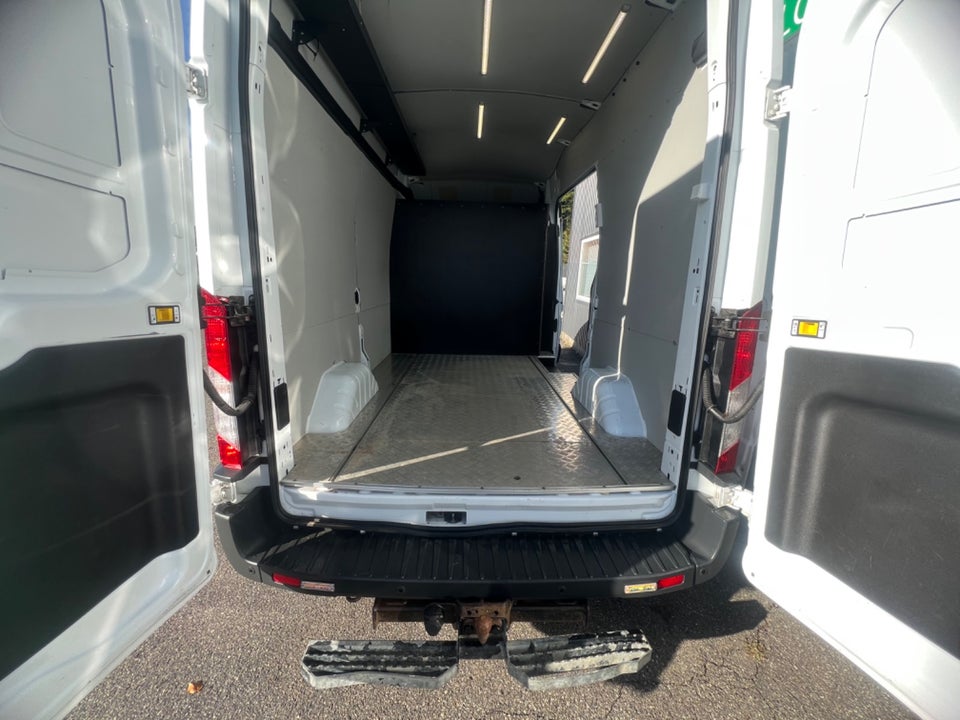 Ford Transit 350 L2 Van 2,0 TDCi 170 Trend H3 AWD