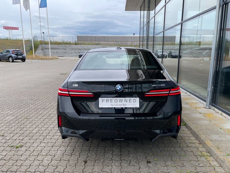 BMW i5 eDrive40 Fully Charged 4d