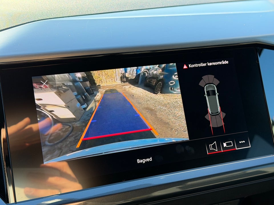 Audi Q4 e-tron 40 Advanced S-line 5d