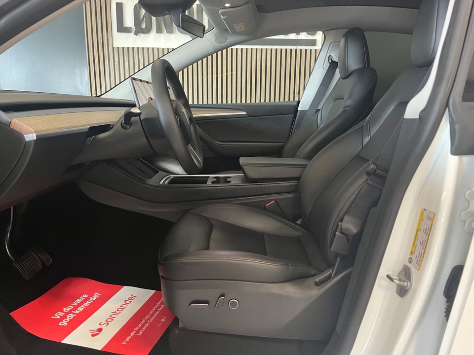 Tesla Model Y RWD 5d