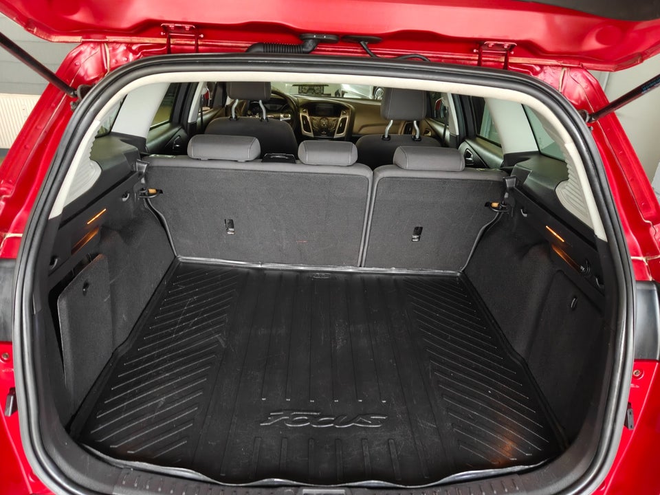 Ford Focus 1,6 TDCi 95 Edition stc. 5d