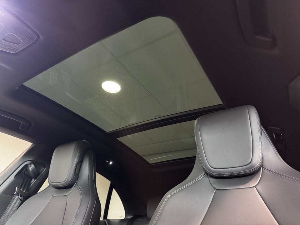Porsche Macan 4 5d