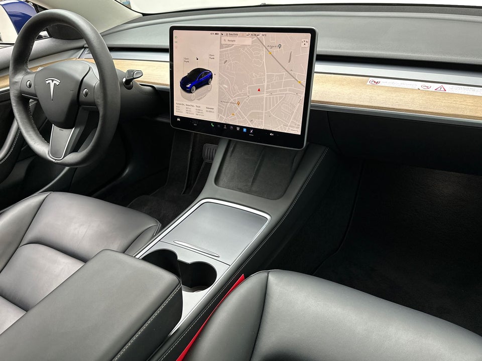 Tesla Model 3 Long Range AWD 4d