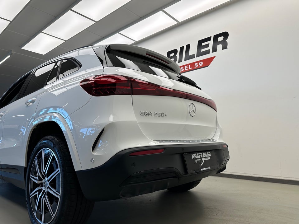 Mercedes EQA250+ AMG Line 5d