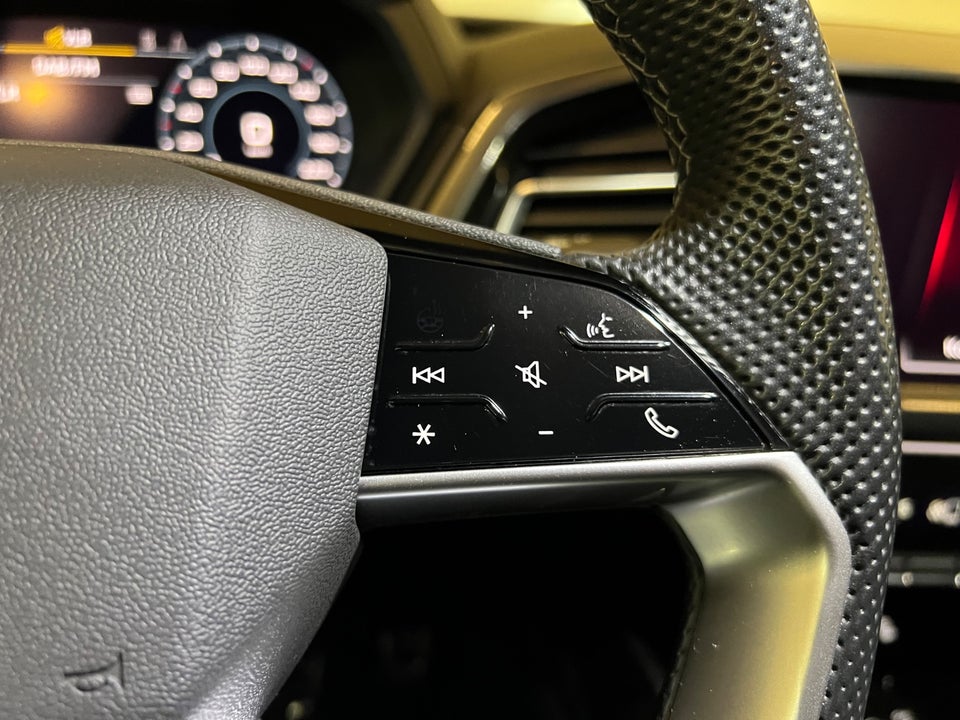 Audi Q4 e-tron 40 S-line Sportback 5d