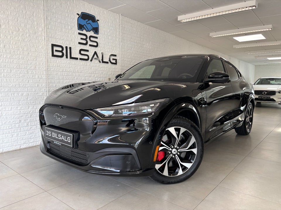 Ford Mustang Mach-E 91 Premium Extended Range AWD 5d