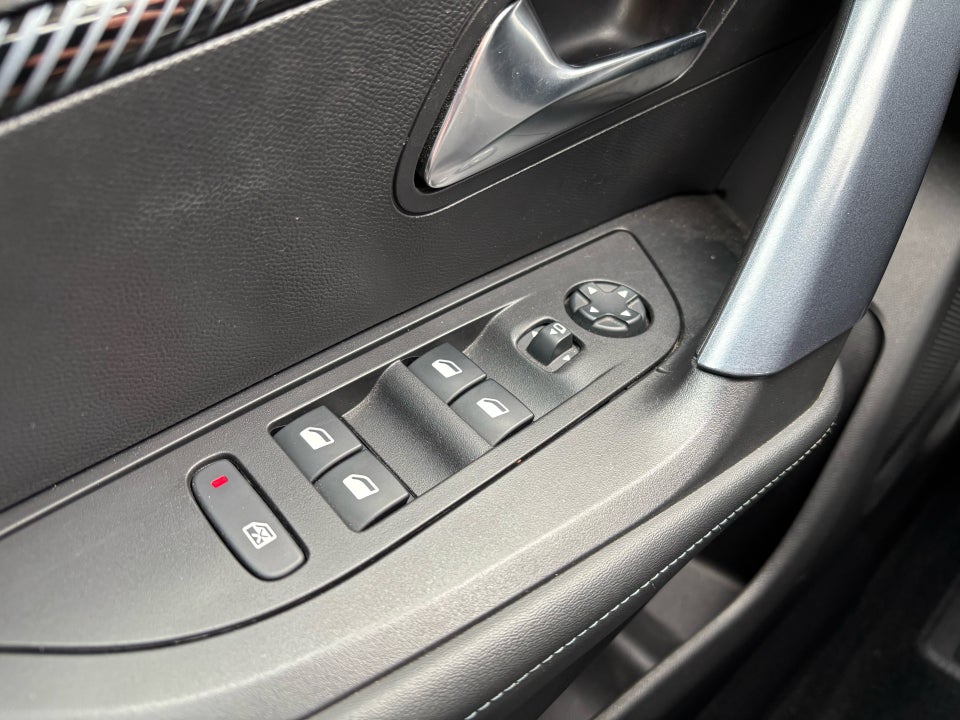 Peugeot 2008 1,2 PureTech 130 Edition:210+ EAT8 5d