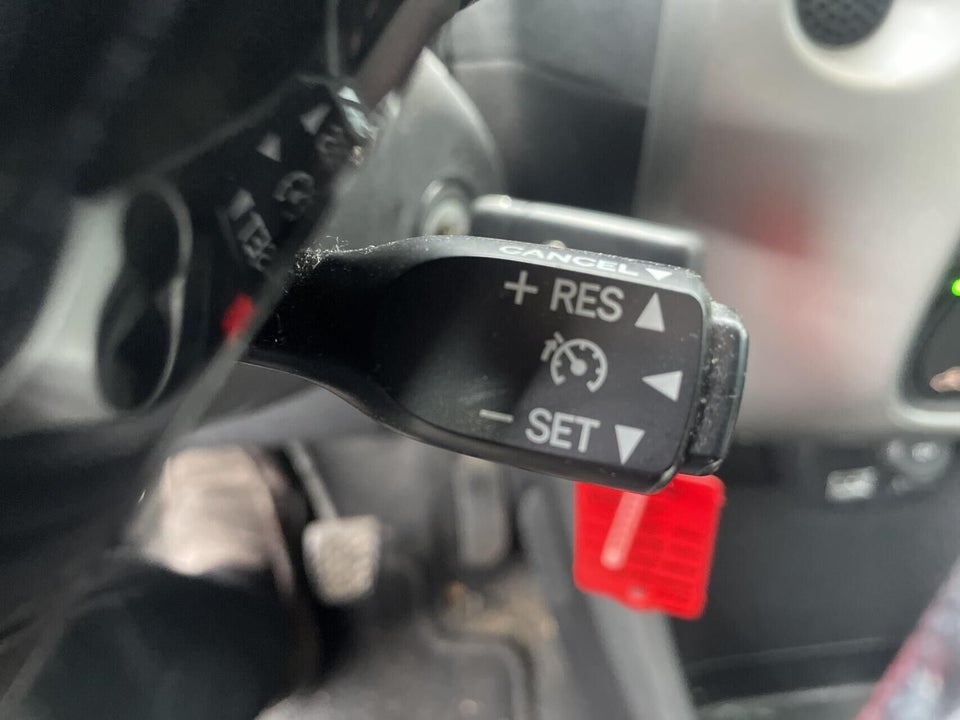 Toyota Aygo 1,0 VVT-i x-play 5d