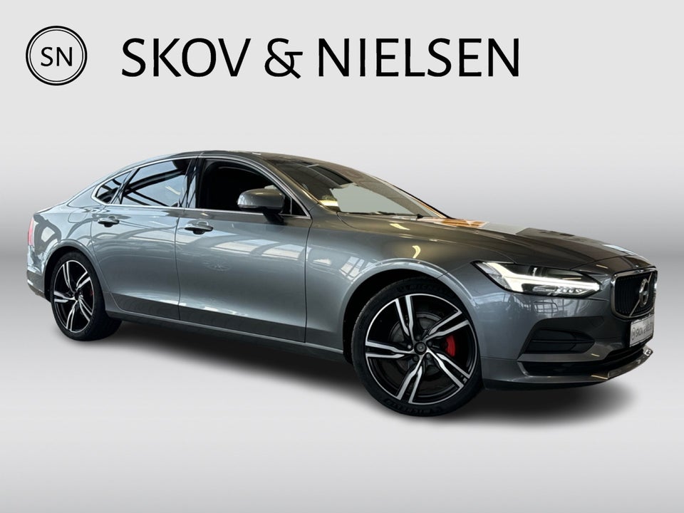 Volvo S90 2,0 D4 190 Momentum aut. 4d