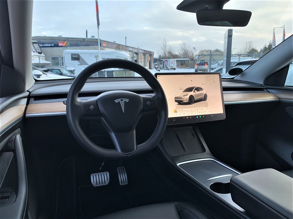 Tesla Model Y Performance AWD 5d