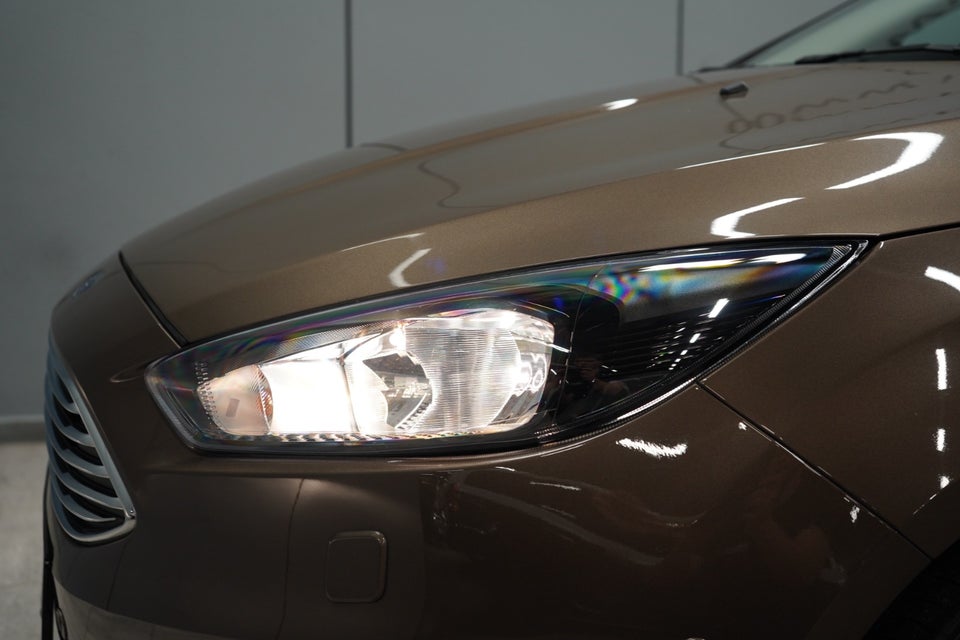 Ford Focus 1,0 SCTi 125 Titanium 5d