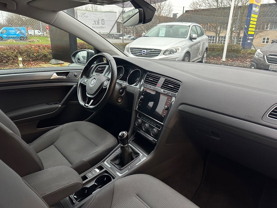 VW Golf VII 1,5 TSi 150 Comfortline Variant 5d