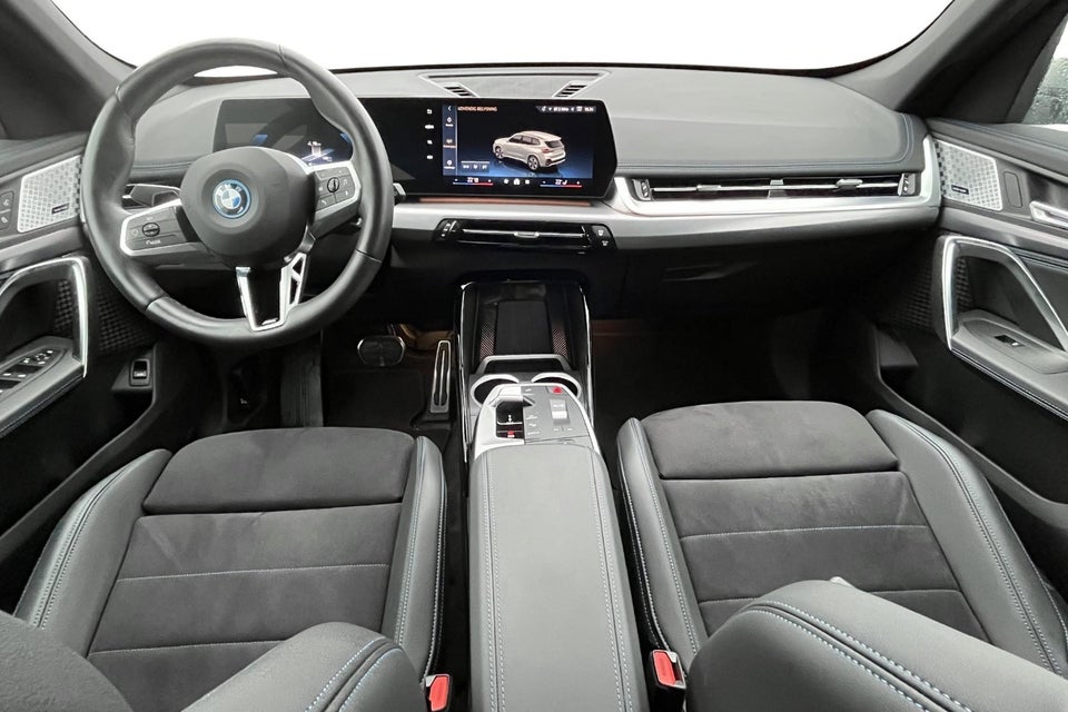 BMW iX1 eDrive20 M-Sport 5d