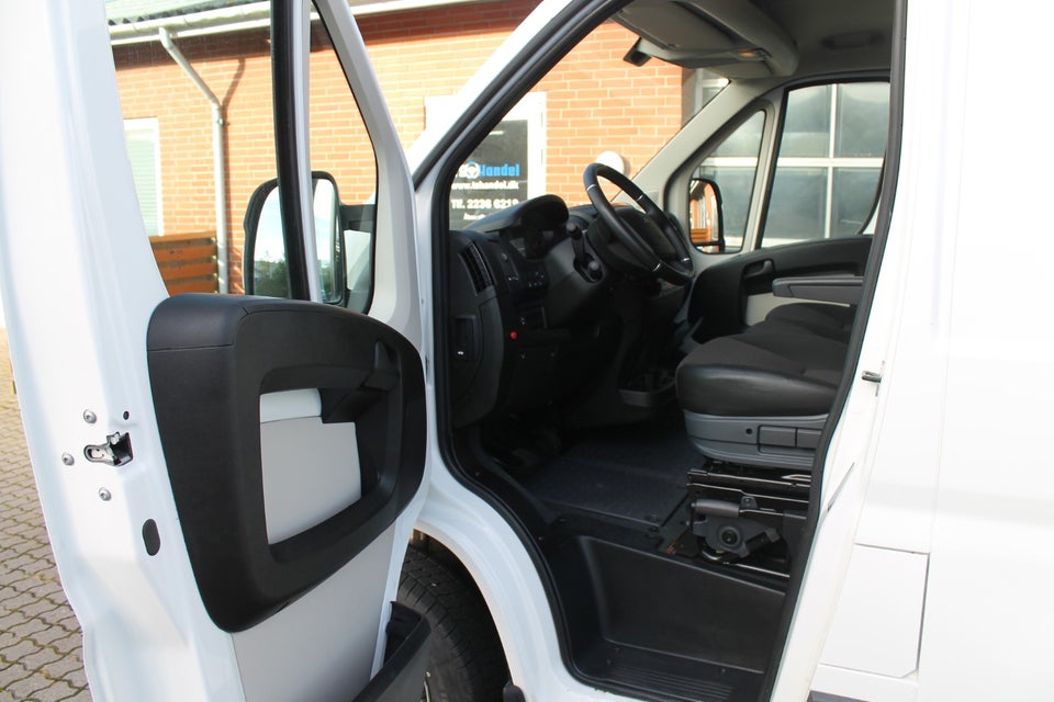 Peugeot Boxer 335 2,0 BlueHDi 163 L3H2
