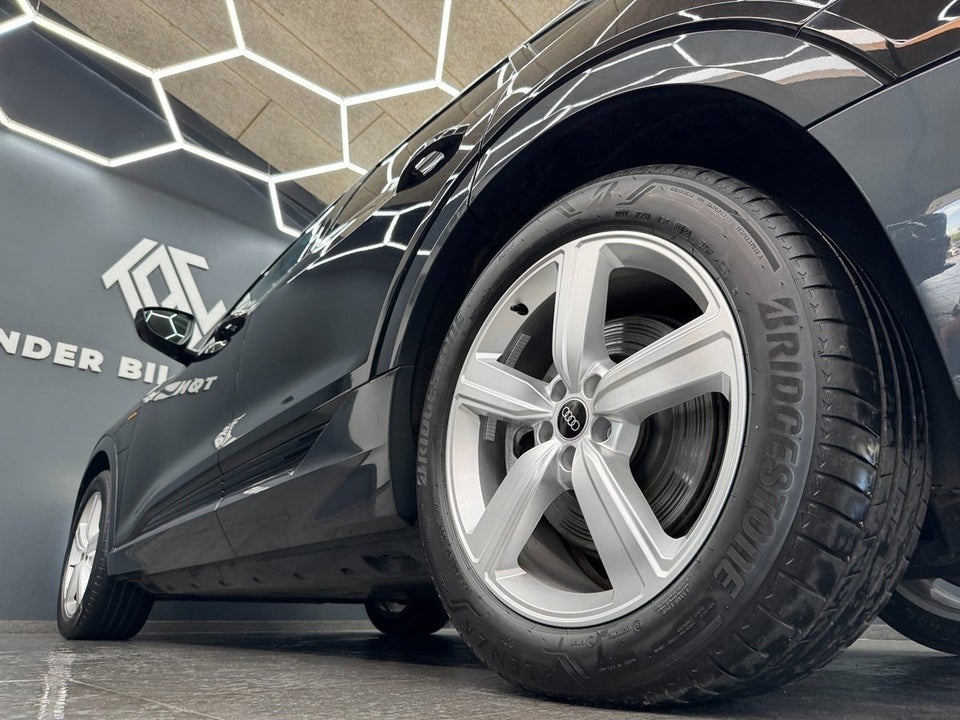 Audi e-tron 55 Advanced quattro 5d