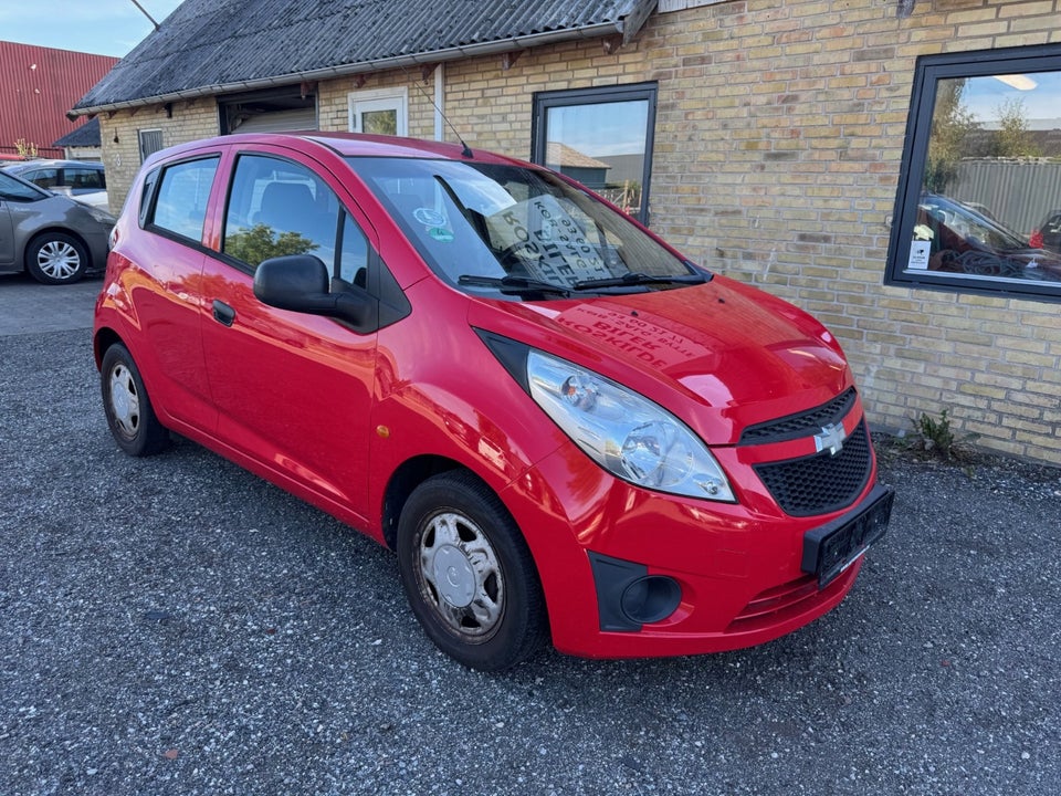 Chevrolet Spark 1,0 LE 5d