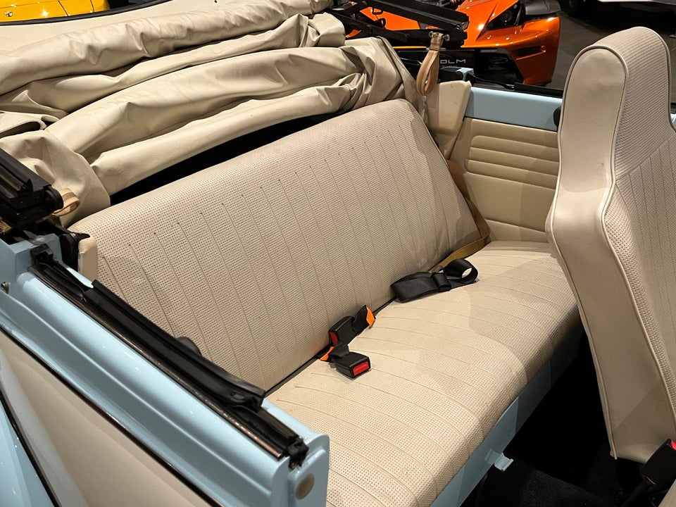 VW 1302 1,6 Cabriolet 2d