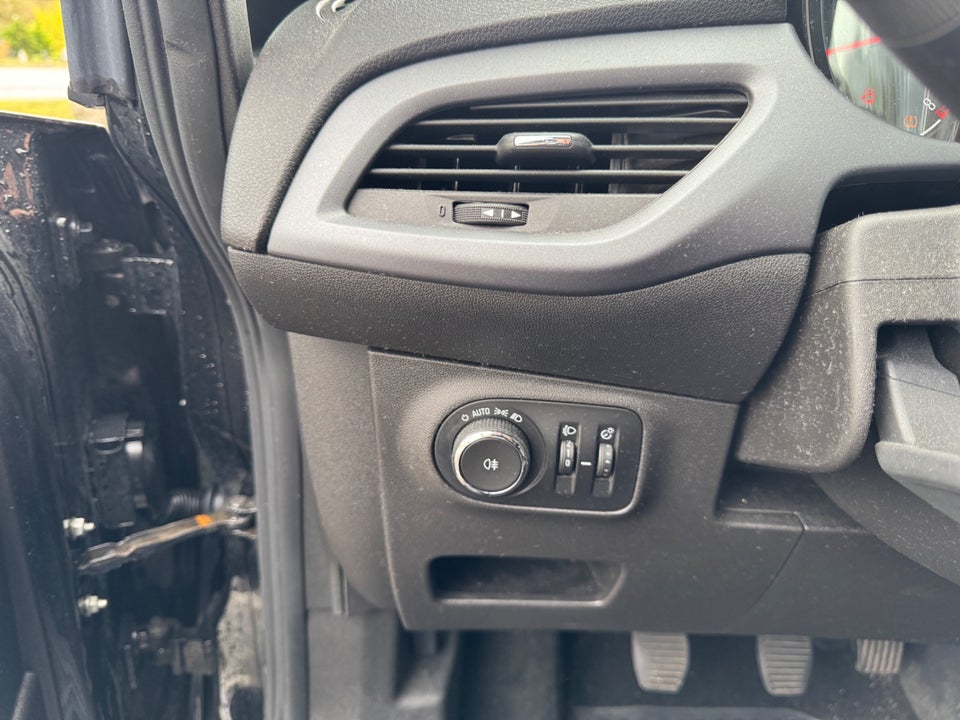 Opel Corsa 1,4 Enjoy 5d