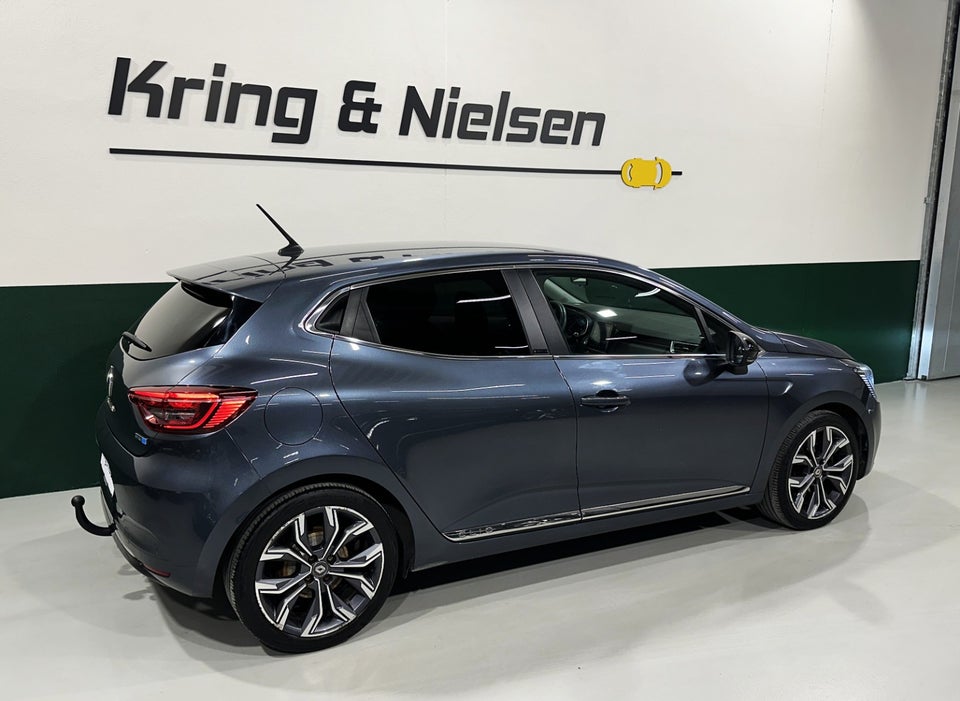 Renault Clio V 1,6 E-Tech Intens 5d