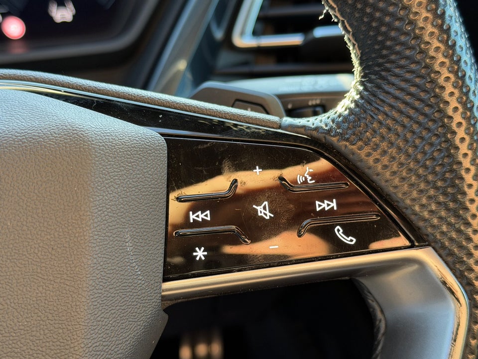 Audi Q4 e-tron 40 Advanced S-line 5d