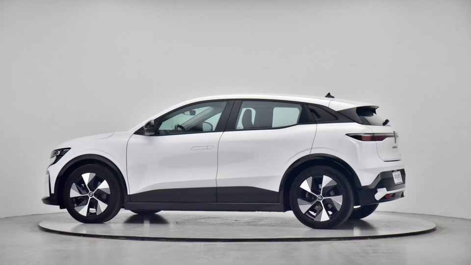 Renault Megane E-Tech 60 Equilibre 5d