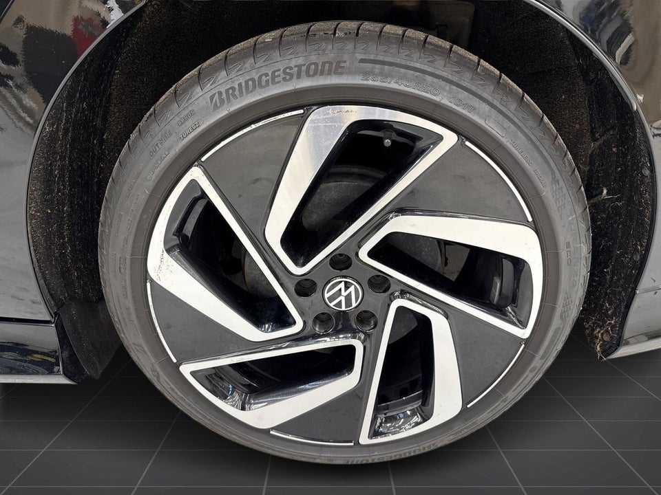 VW ID.7 86 Pro S Tourer 5d