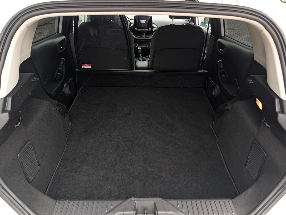 Ford Fiesta 1,5 TDCi 85 Titanium Van 5d