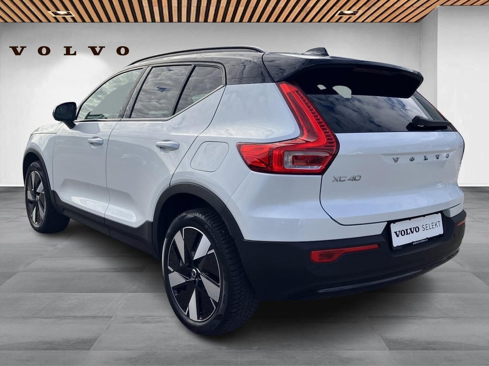 Volvo XC40 ReCharge Twin Plus 5d