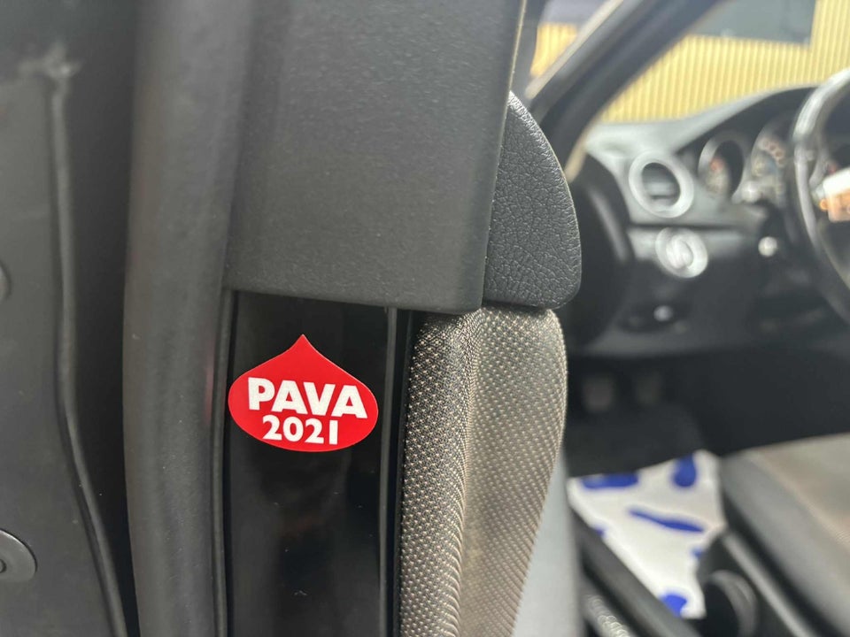 Mercedes C180 2,2 CDi Avantgarde BE 4d