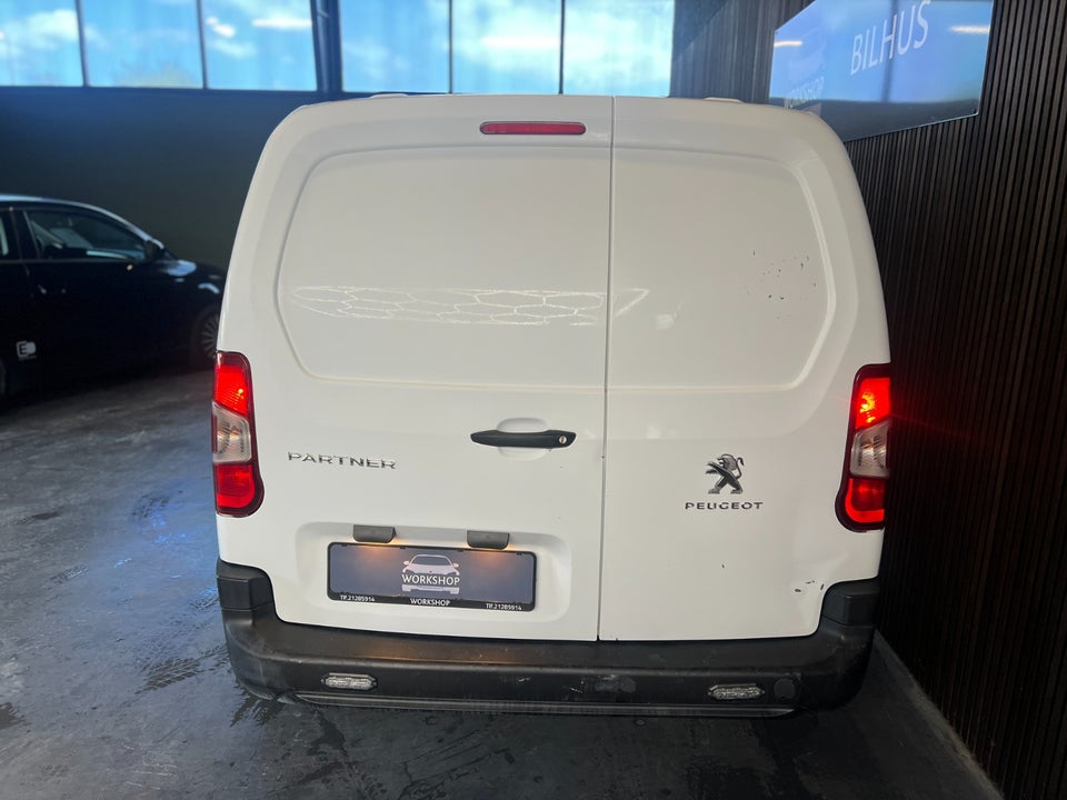 Peugeot Partner 1,5 BlueHDi 100 L1V2 Ultimate Van